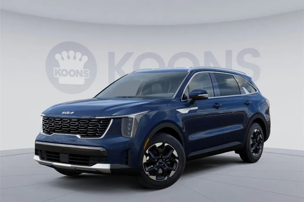 2025 Kia Sorento S photo 1