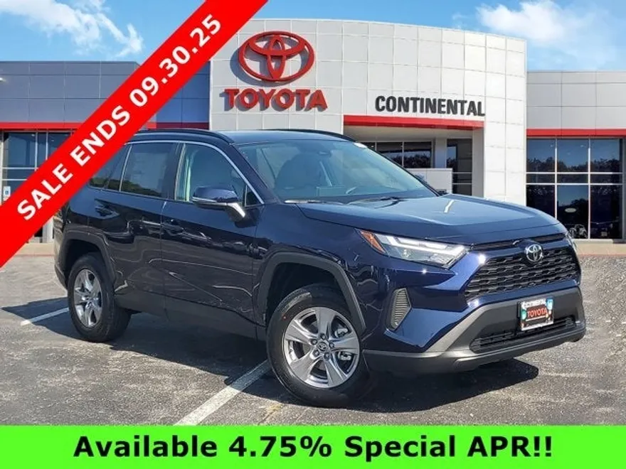 2025 Toyota RAV4 XLE photo 1
