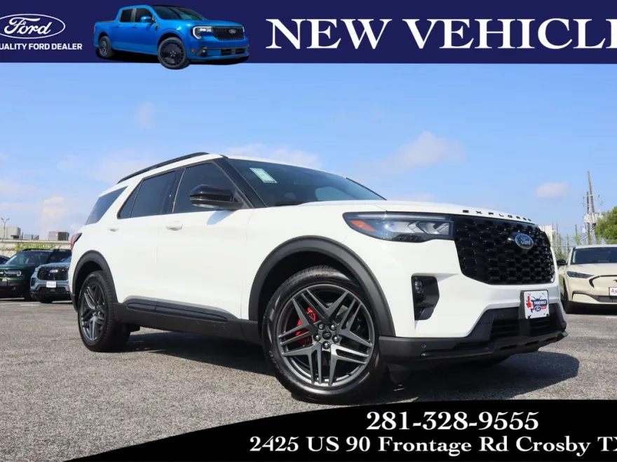 2025 Ford Explorer ST photo 1