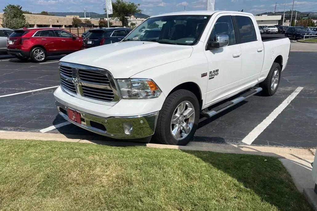 2019 Ram 1500 Classic Big Horn photo 1