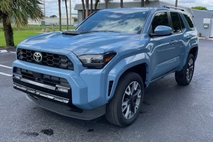 2025 Toyota 4Runner TRD Sport photo 1