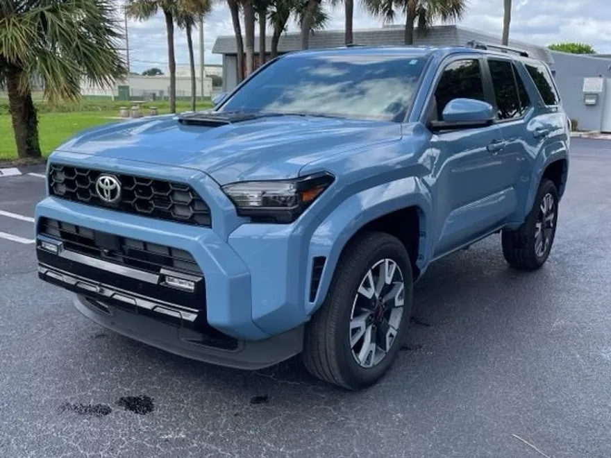 2025 Toyota 4Runner TRD Sport photo 1