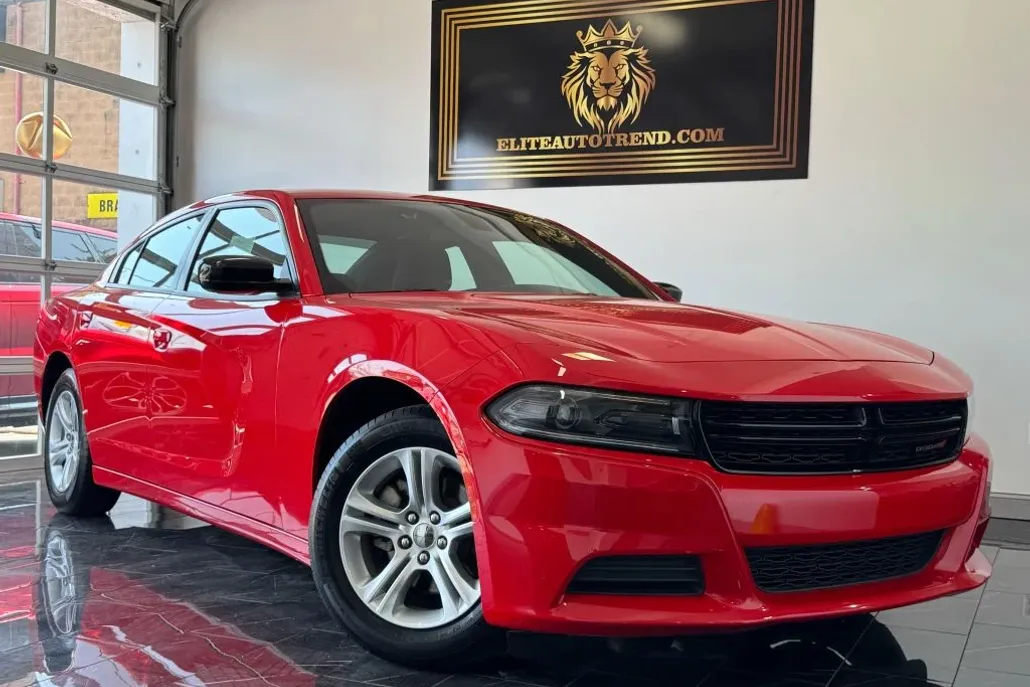 2023 Dodge Charger SXT photo 1