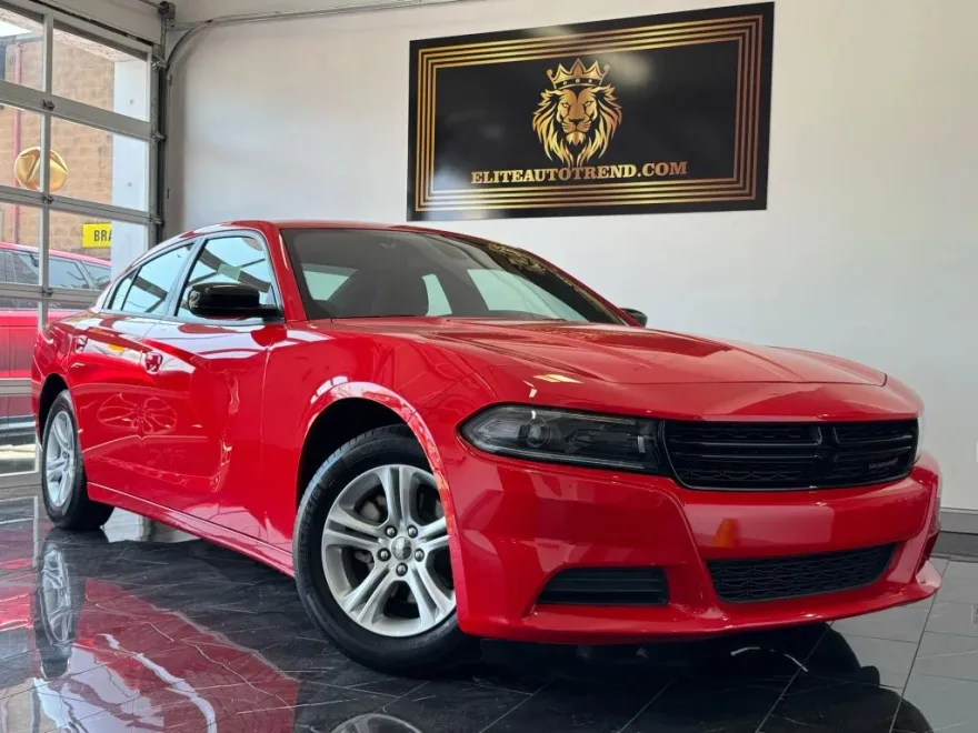 2023 Dodge Charger SXT photo 1