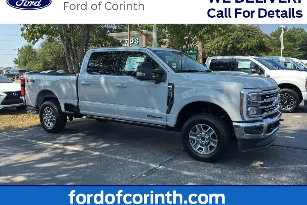 2026 Ford F-250 Lariat photo 1