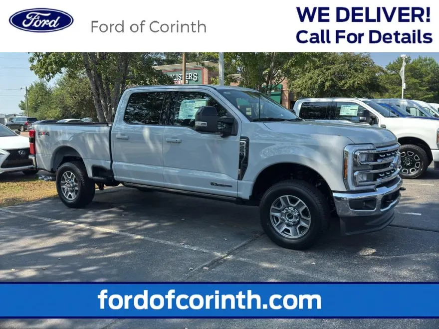 2026 Ford F-250 Lariat photo 1