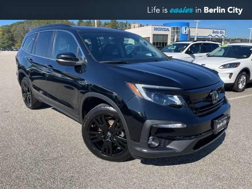 2022 Honda Pilot SE photo 1
