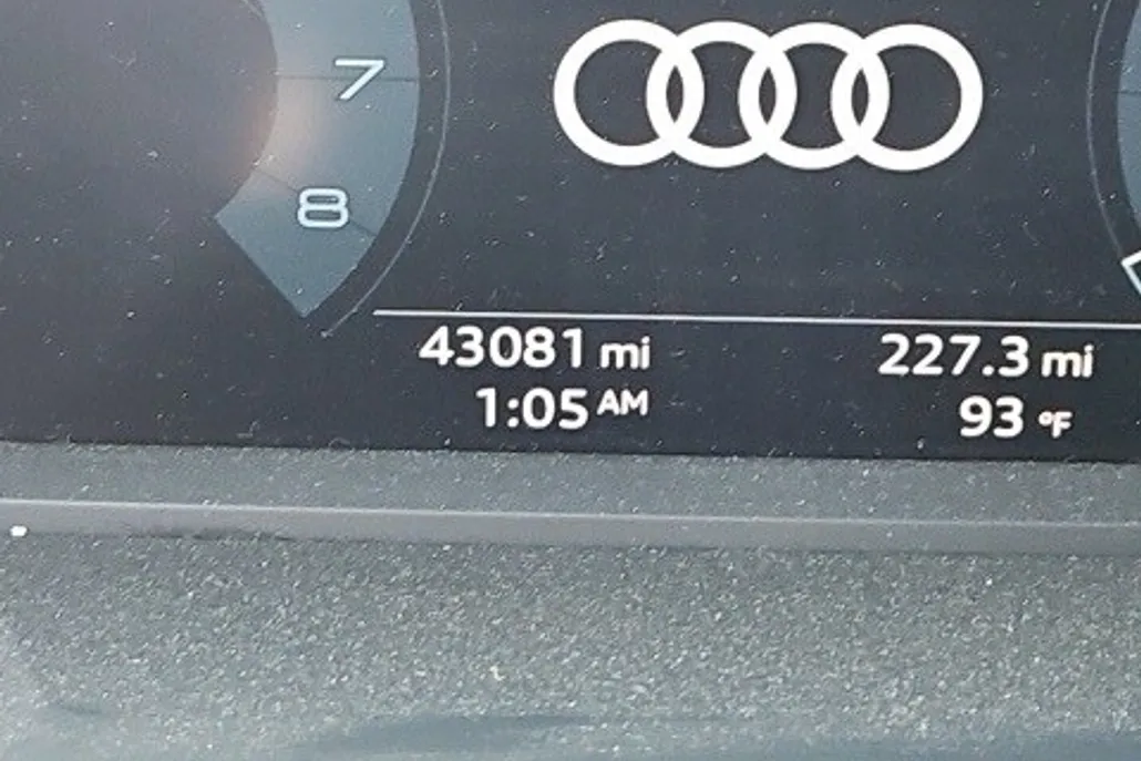 2020 Audi Q3 Premium S line photo 1
