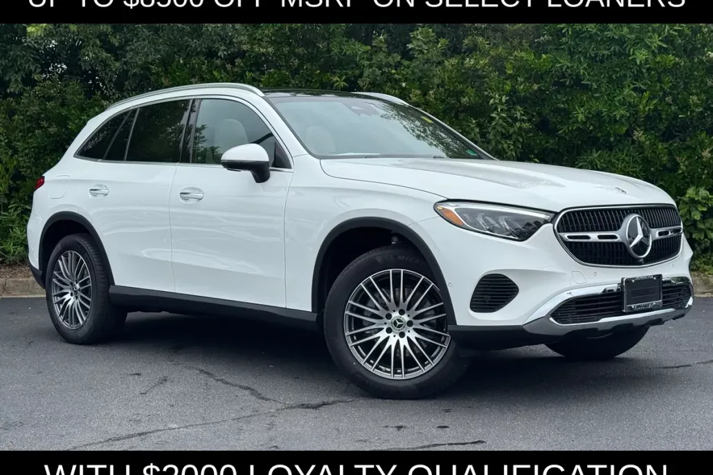 2025 Mercedes Benz GLC 300 4MATIC photo 1