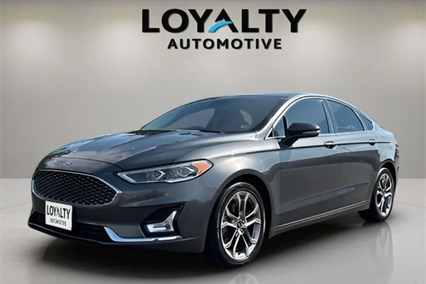 2020 Ford Fusion Hybrid Titanium photo 1