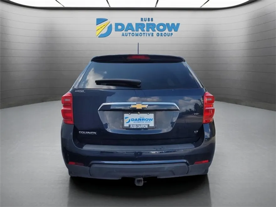 2017 Chevrolet Equinox LT photo 1