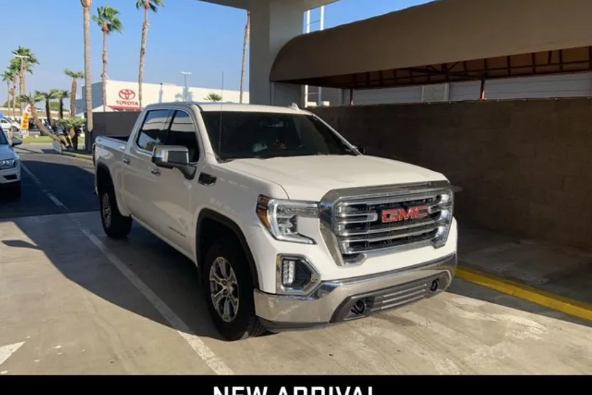 2021 Gmc Sierra 1500 SLT photo 1