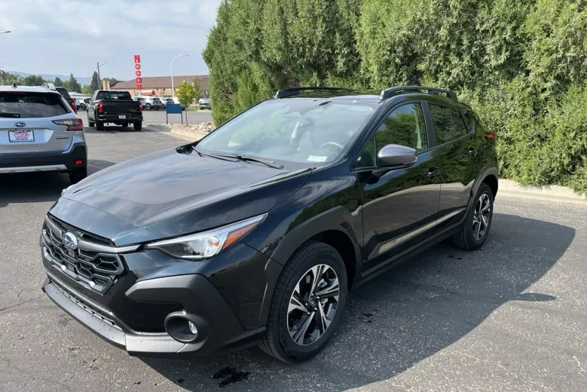 2025 Subaru Crosstrek Premium photo 1