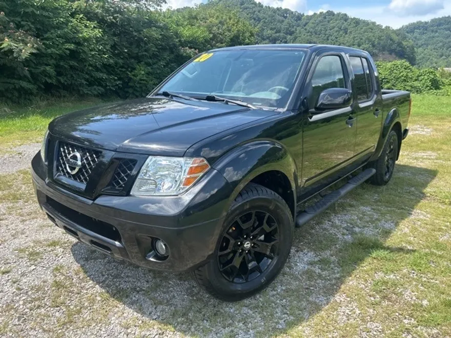 2020 Nissan Frontier SV photo 1