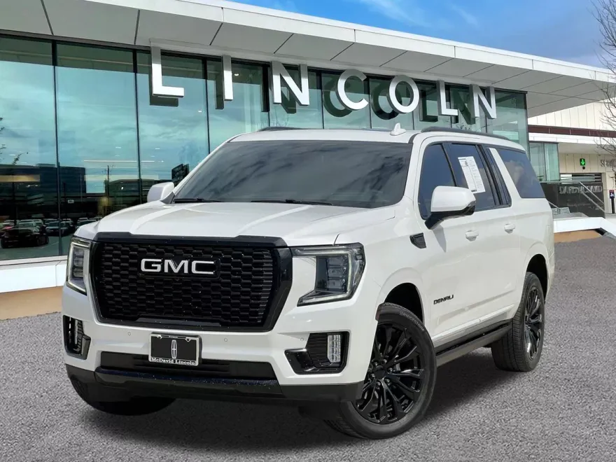 2023 Gmc Yukon XL Denali photo 1