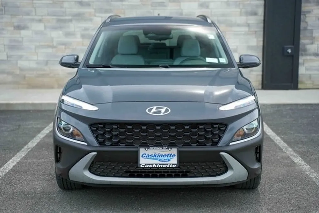 2023 Hyundai Kona SEL photo 1