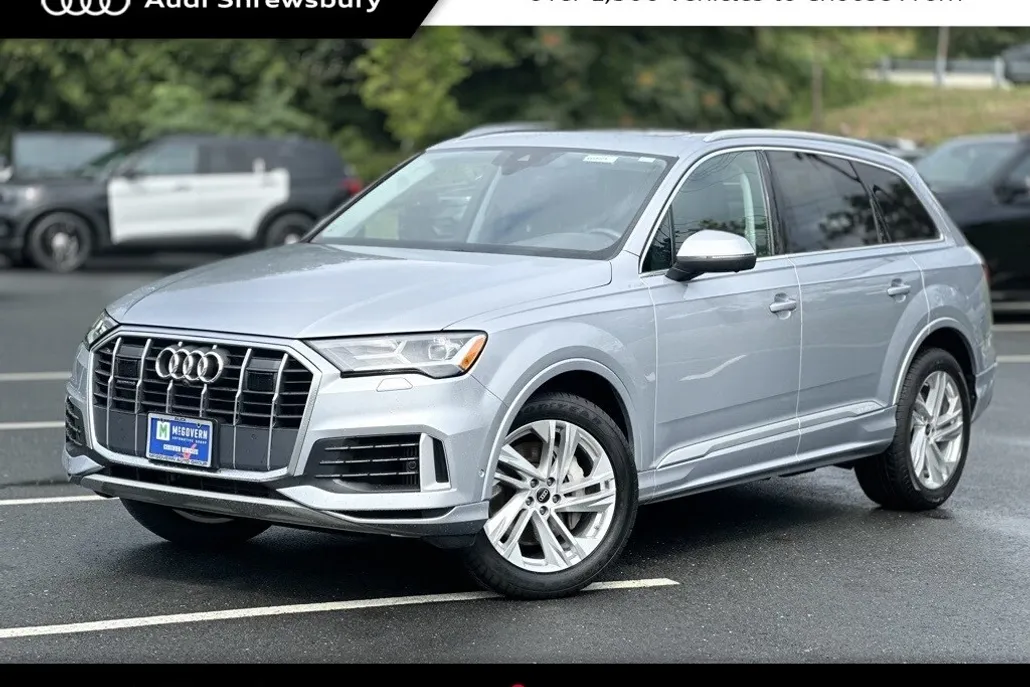 2022 Audi Q7 55 Premium Plus photo 1