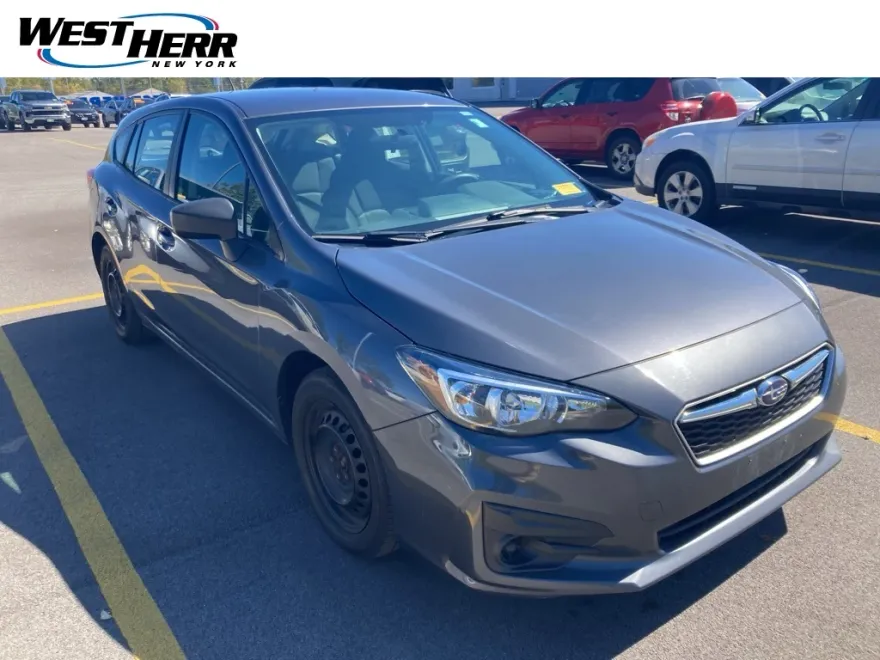2018 Subaru Impreza 2.0i photo 1