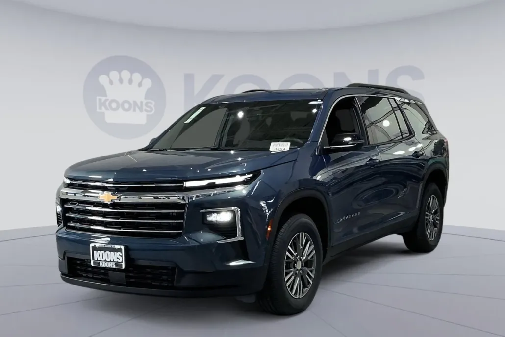 2026 Chevrolet Traverse photo 1