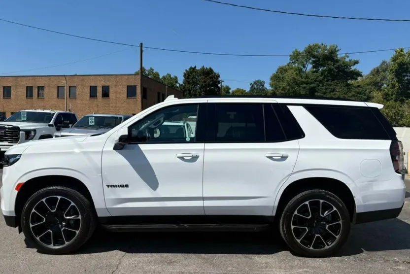 2024 Chevrolet Tahoe RST photo 1