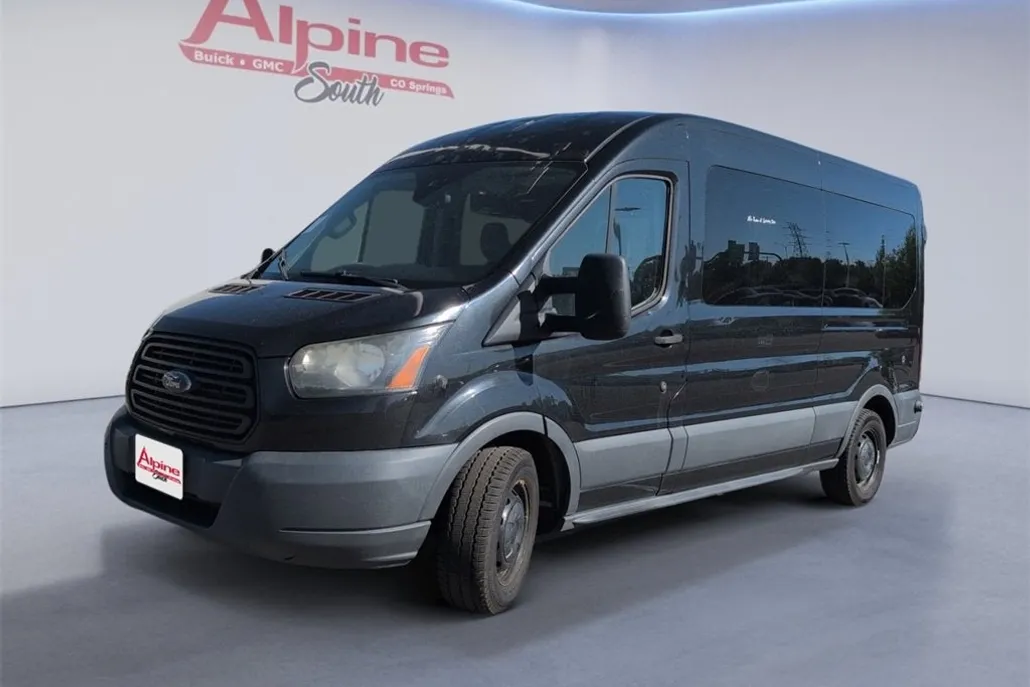 2015 Ford Transit XL photo 1