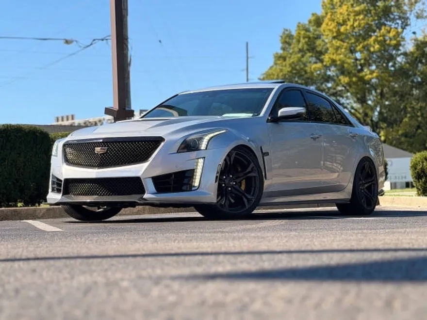 2016 Cadillac CTS V Base Sedan photo 1