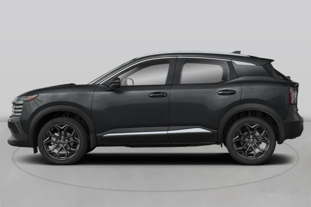 2026 Nissan Kicks SR photo 1