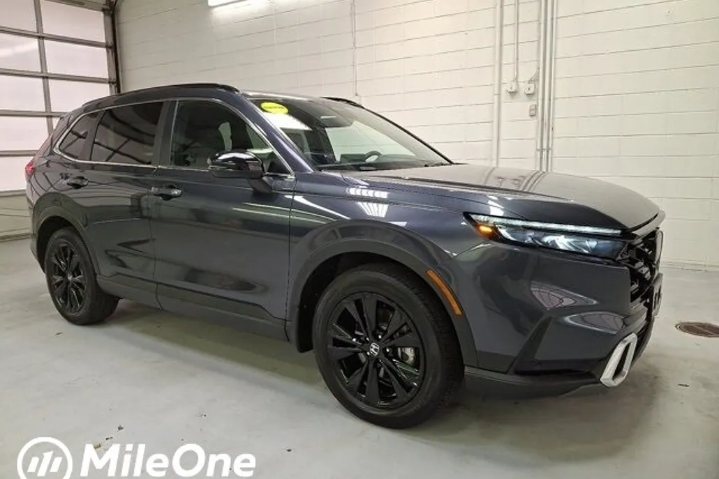 2023 Honda CR-V Hybrid Sport Touring photo 1