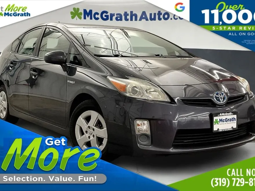 2010 Toyota Prius Two photo 1