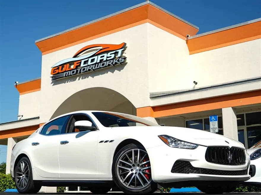 2017 Maserati Ghibli S Q4 photo 1