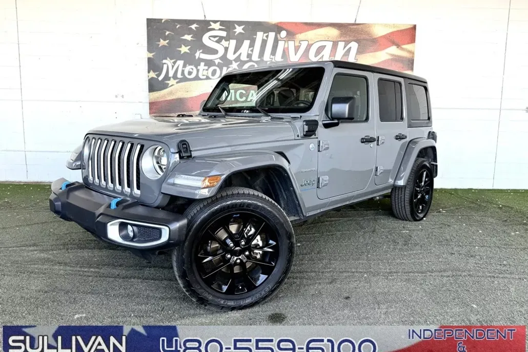 2023 Jeep Wrangler Sahara 4xe photo 1