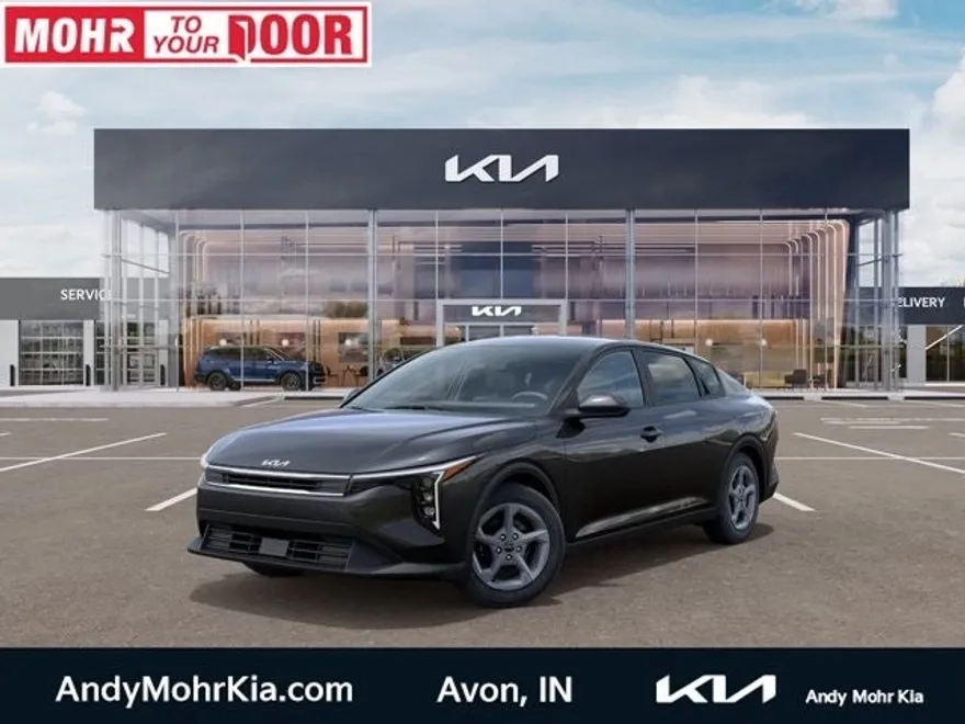 2025 Kia K4 LXS photo 1