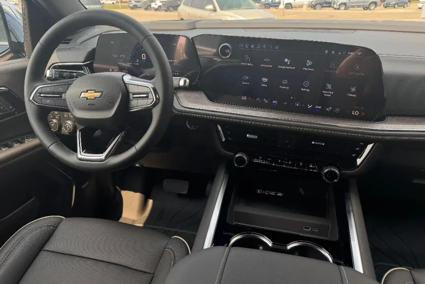 2025 Chevrolet Tahoe Premier photo 1