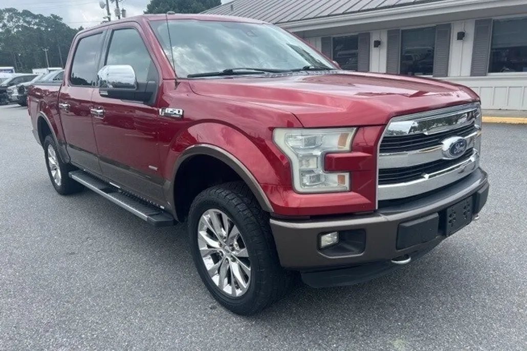 2015 Ford F-150 Lariat photo 1