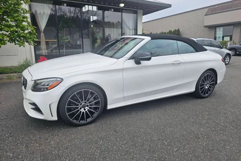 2023 Mercedes Benz C 300 4MATIC photo 1