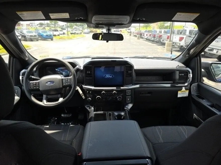 2025 Ford F-150 STX photo 12