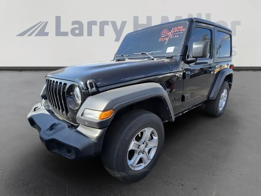 2022 Jeep Wrangler Sport S photo 1