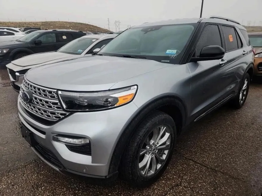 2021 Ford Explorer Limited photo 1