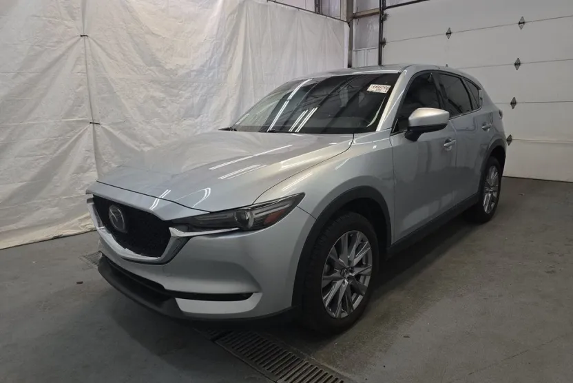2020 Mazda CX-5 Grand Touring photo 1