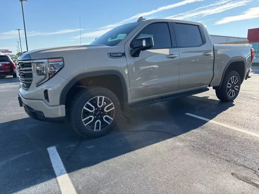 2022 Gmc Sierra 1500 AT4 photo 1