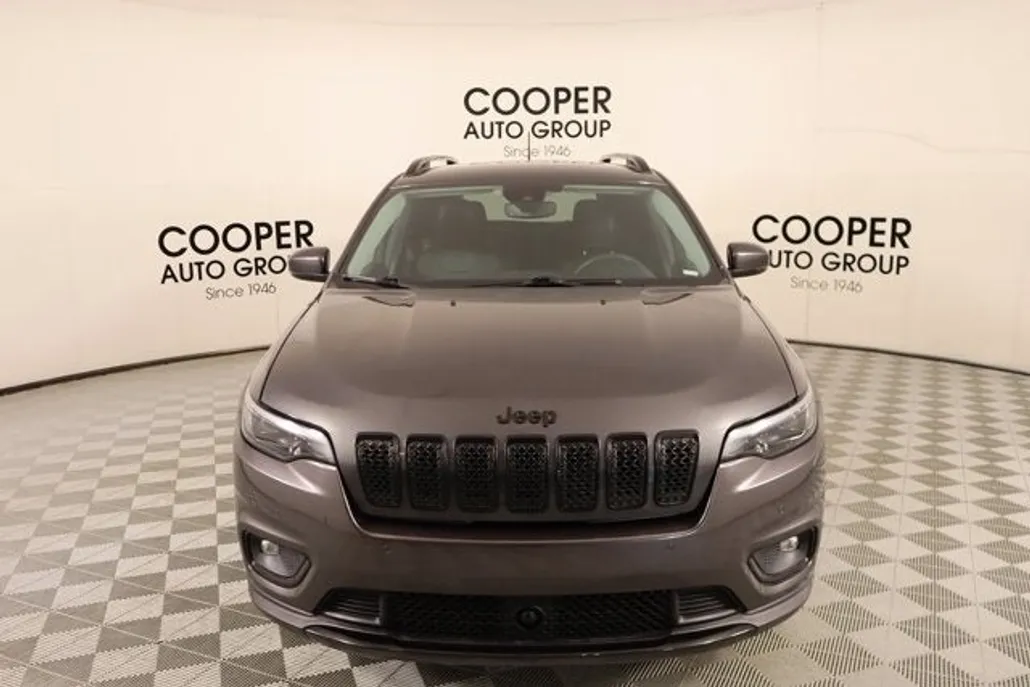 2023 Jeep Cherokee Altitude Lux photo 1