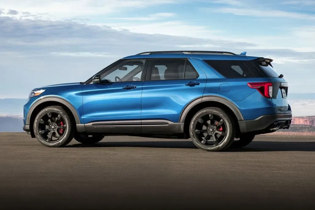 2020 Ford Explorer ST photo 1