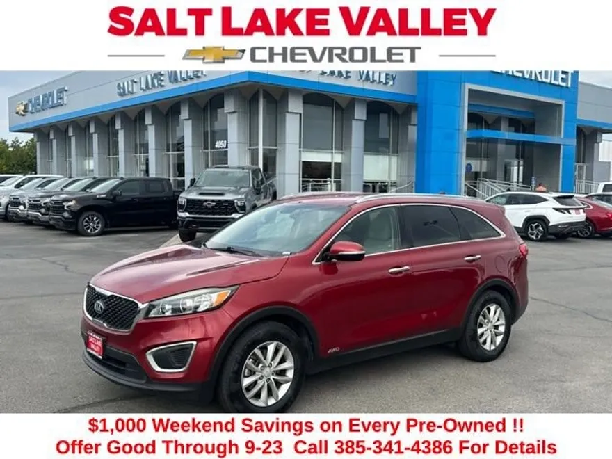 2017 Kia Sorento LX photo 1