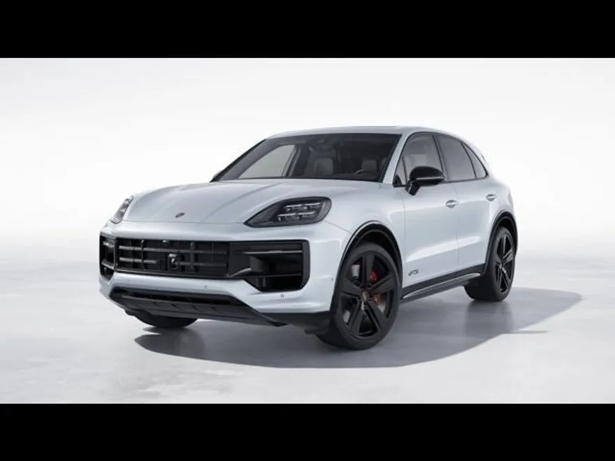 2025 Porsche Cayenne GTS photo 1