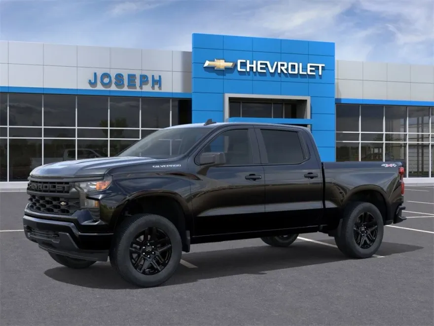 2026 Chevrolet Silverado 1500 Custom photo 1