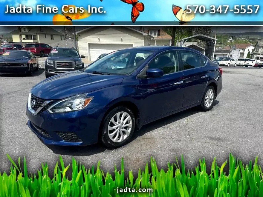 2019 Nissan Sentra SV photo 1