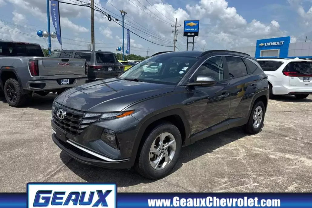 2024 Hyundai Tucson SEL photo 1