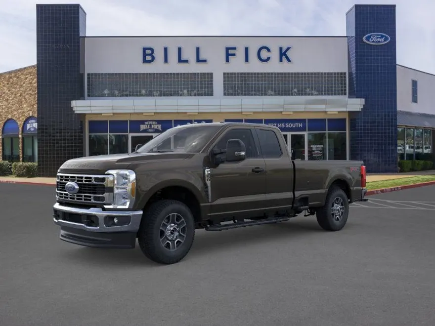 2025 Ford F-350 XLT photo 1