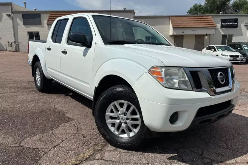 2019 Nissan Frontier SV photo 1