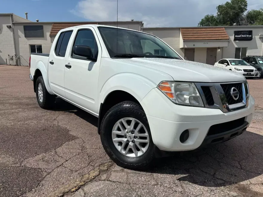 2019 Nissan Frontier SV photo 1